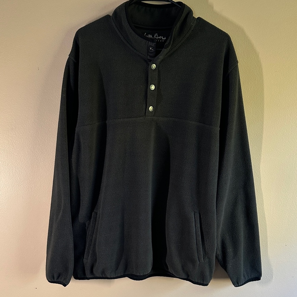 Men's Black Fleece Pullover by [Brand]